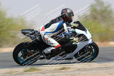 media/Mar-28-2022-Superbike Trackdays (Mon) [[b8603d0f67]]/Open Track Time/Turn 3 Inside/